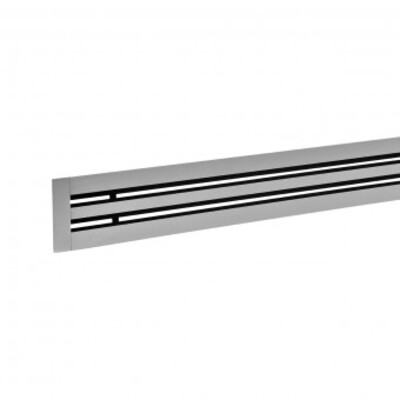 Linear slot diffuser with blade deflector